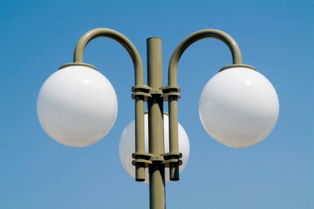 Lampadaire thermolaquage